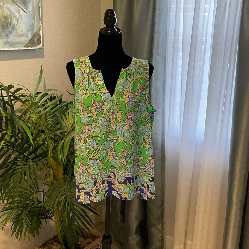 Rose & Olive Green Floral Sleeveless Notch-Neck Camisole